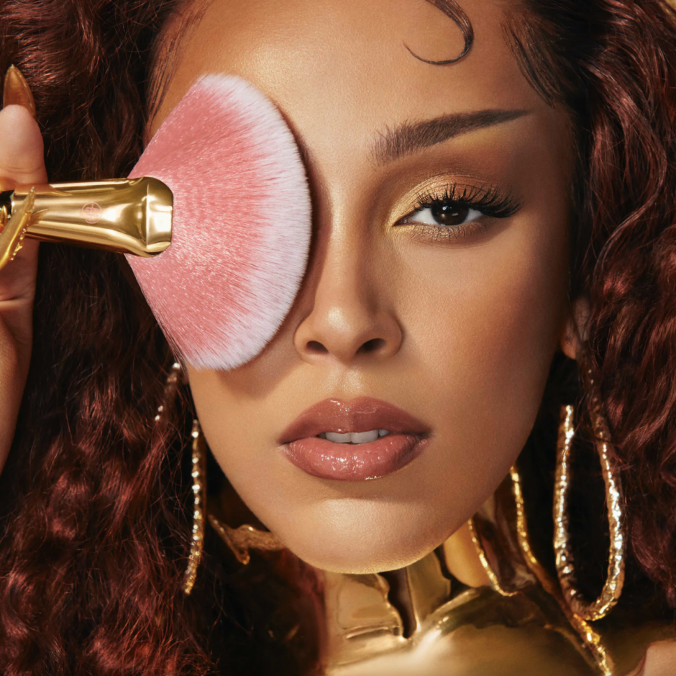 Doja Cat's Makeup Line With BH Cosmetics Is Here and It's Iconic